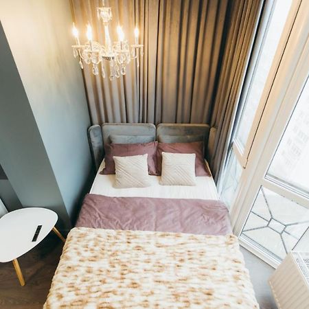 Atlant Luxury Apartments On Golovna Навпроти Тц Депот, Безконтактне Заселення Чернивци Екстериор снимка
